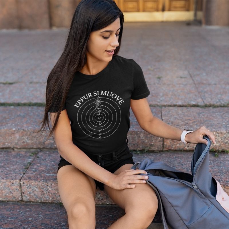 Camiseta Eppur Si Muove