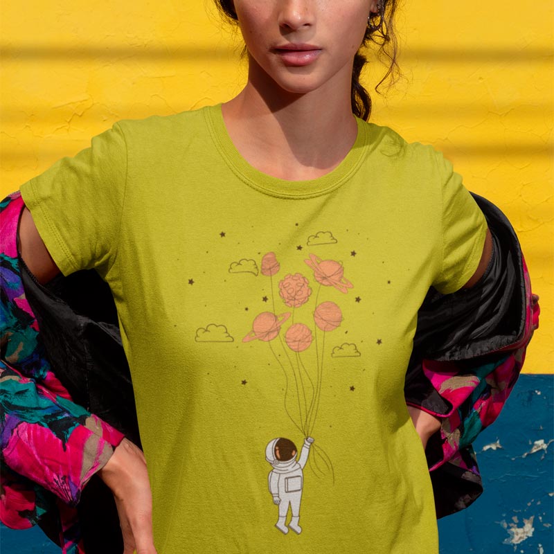 Camiseta Astronauta no Voo do Balão Intergaláctico