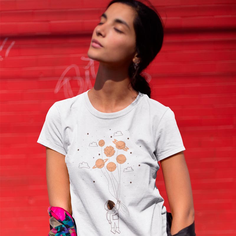 Camiseta Astronauta no Voo do Balão Intergaláctico