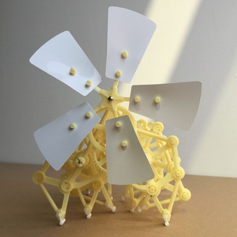 Estrutura Cinética Movida a Energia Eólica (vento) - Faça Você Mesmo!