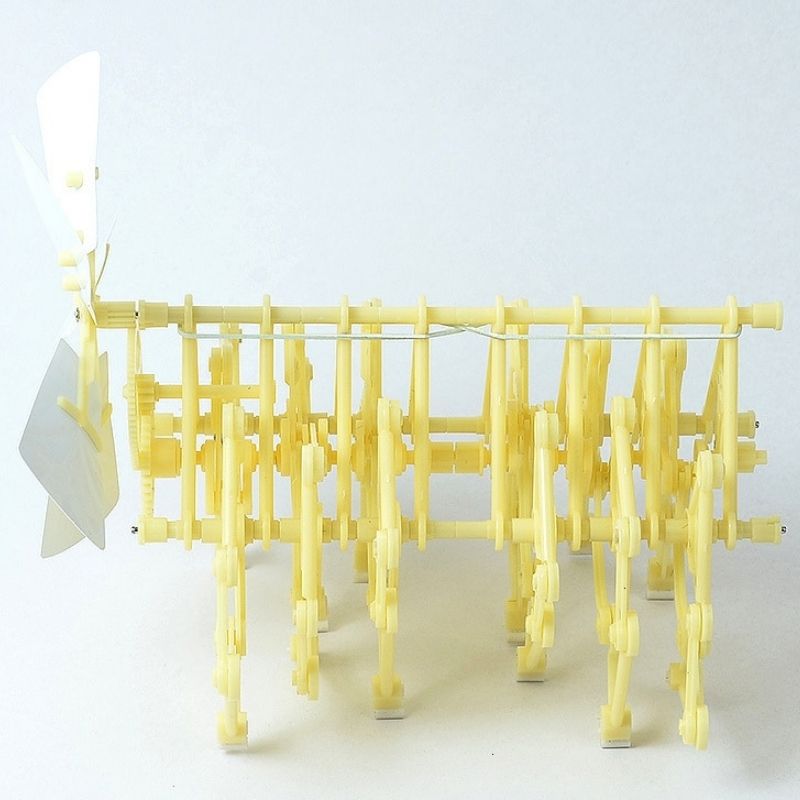 Estrutura Cinética Movida a Energia Eólica (vento) - Faça Você Mesmo!