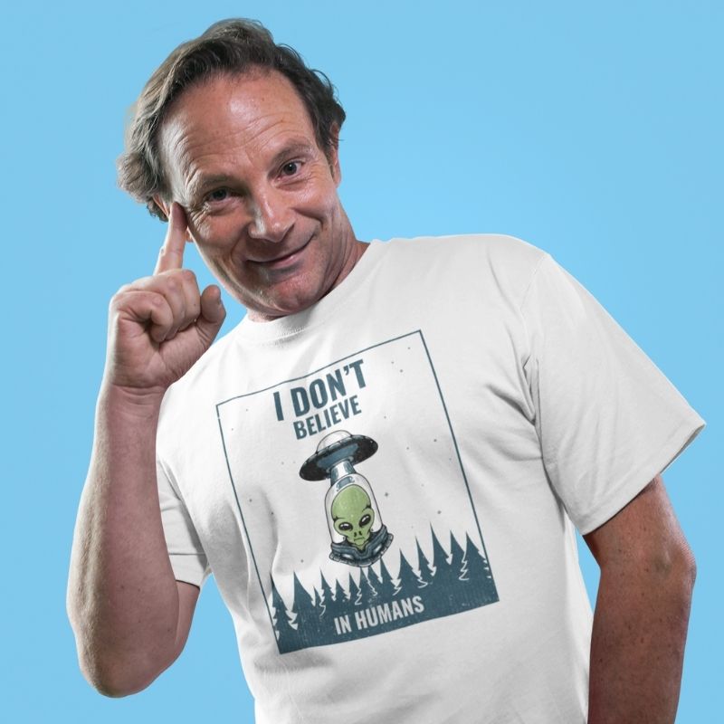 Camiseta I Don't Believe in Humans