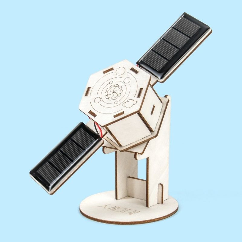 Modelo de Satélite Artificial - Kit para Montar com Energia Solar