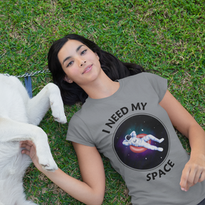 Camiseta I Need My Space